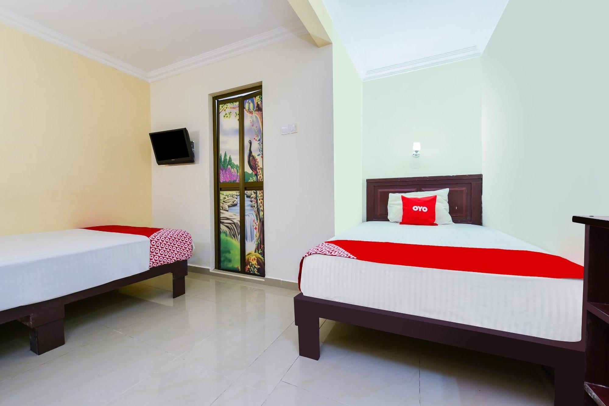 Super Oyo 90562 J Hotel Pj Petaling Jaya Extérieur photo