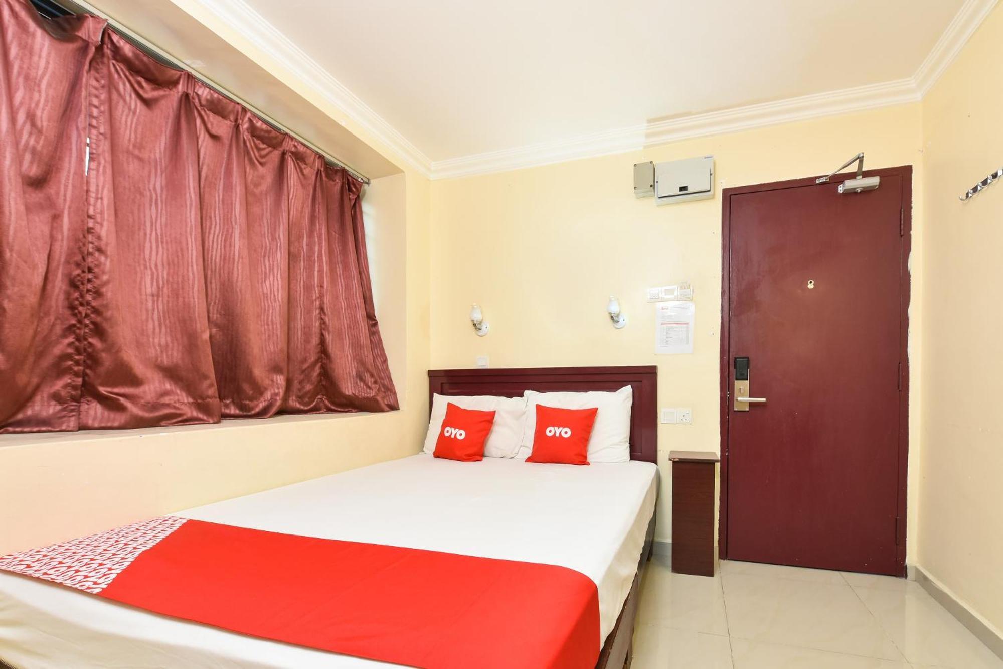 Super Oyo 90562 J Hotel Pj Petaling Jaya Extérieur photo